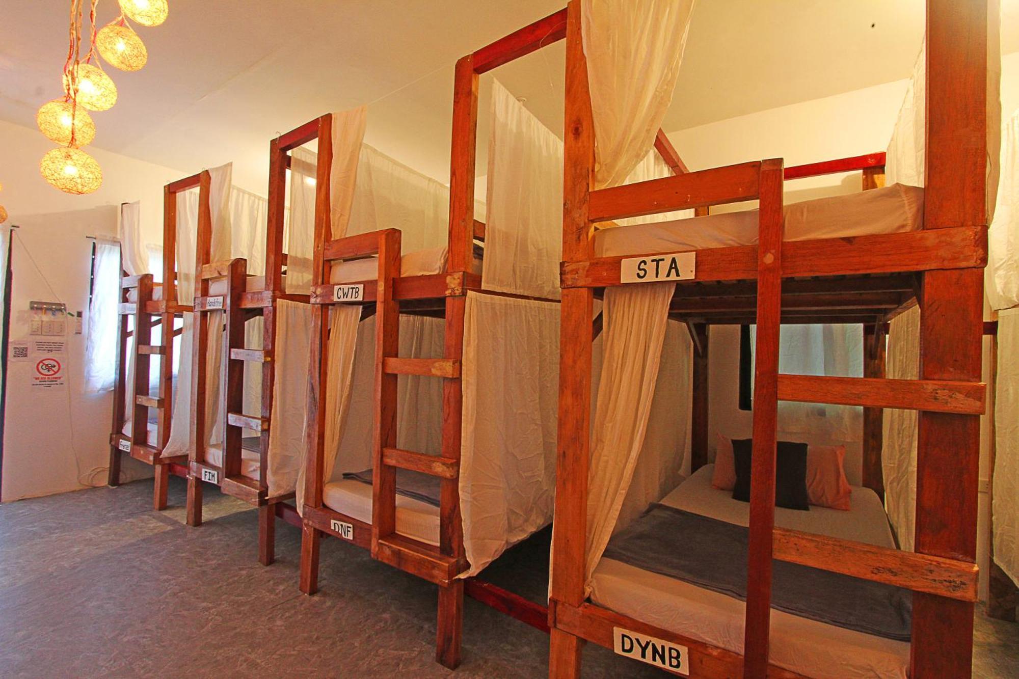 Ozen Freediving Hostel General Luna  Dış mekan fotoğraf