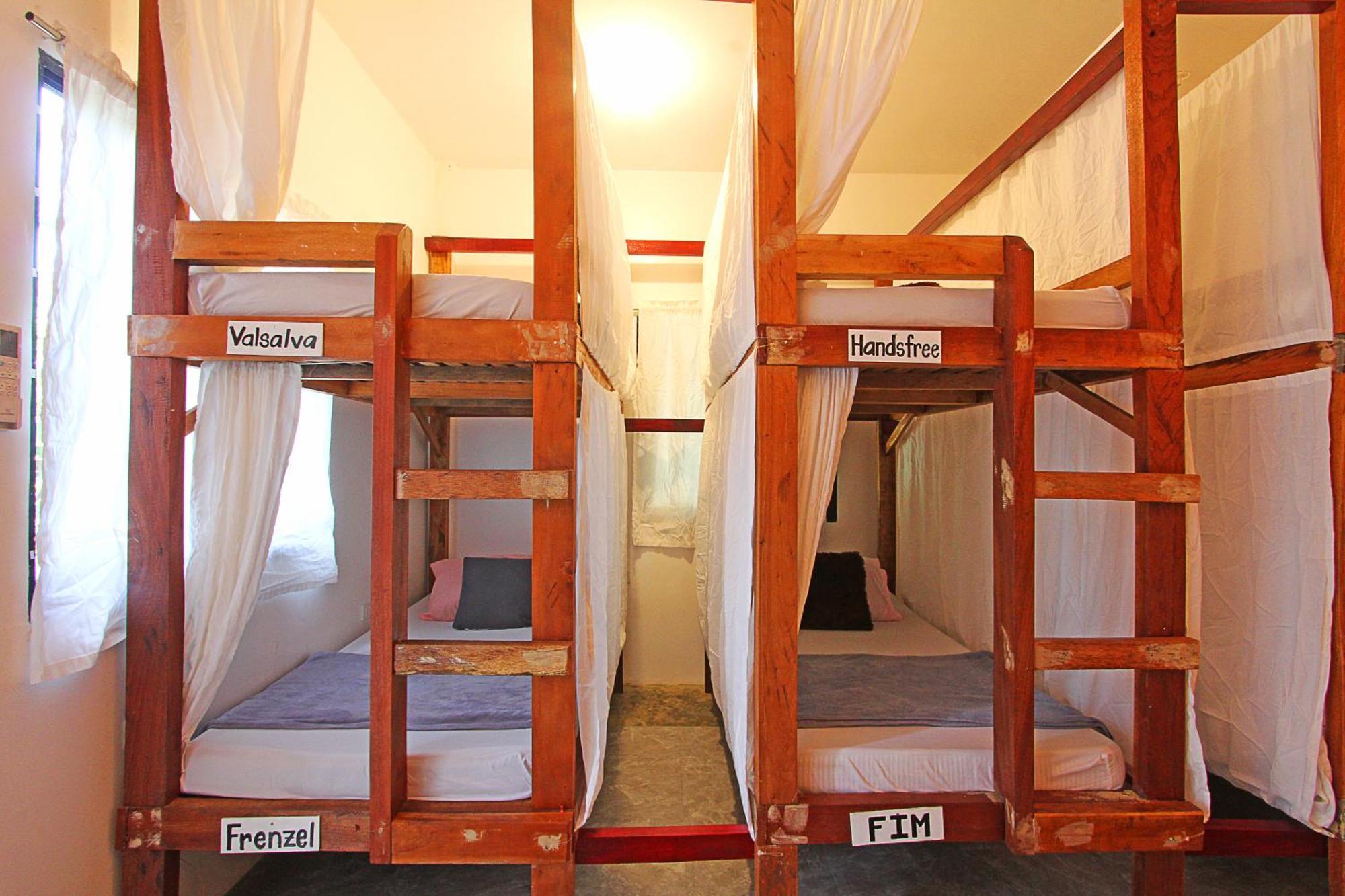 Ozen Freediving Hostel General Luna  Dış mekan fotoğraf
